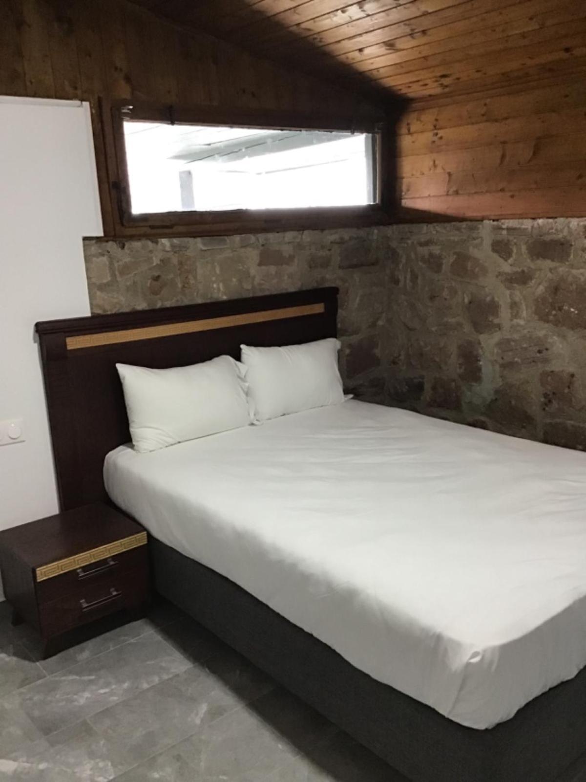 Hotel Parc Les Cigognes Albé Екстериор снимка