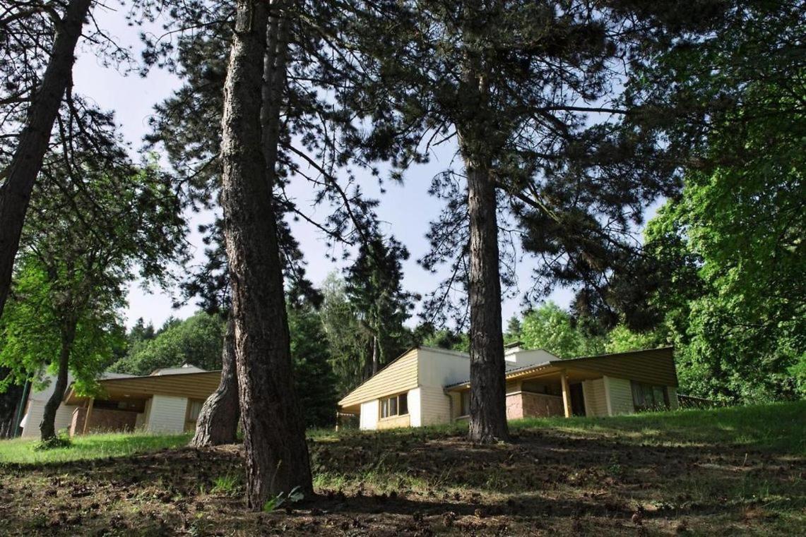 Hotel Parc Les Cigognes Albé Екстериор снимка